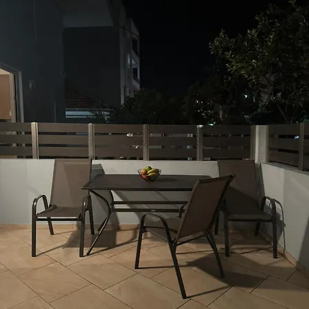 Foumidon Apartments, Chania Ханья